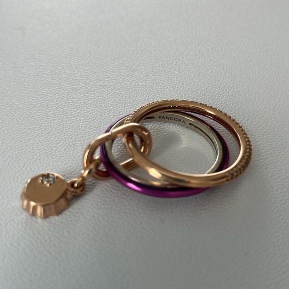 Pandora Lucky Bottle Cap ring set: 14k rose gold; 925 silver - Picture 11 of 16